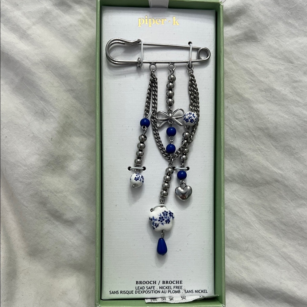 Piper k Silver and Blue Beaded Brooch never used
